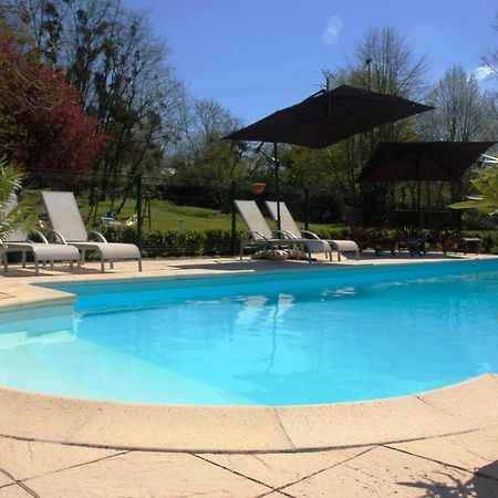 Le Logis Du Pressoir Chambre D'Hotes Bed & Breakfast In Beautiful 18Th Century Estate In The Heart Of The Loire Valley With Heated Pool And Extensive Grounds Bed & Breakfast Les Bois-d'Anjou Dış mekan fotoğraf