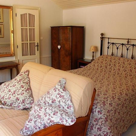 Le Logis Du Pressoir Chambre D'Hotes Bed & Breakfast In Beautiful 18Th Century Estate In The Heart Of The Loire Valley With Heated Pool And Extensive Grounds Bed & Breakfast Les Bois-d'Anjou Dış mekan fotoğraf